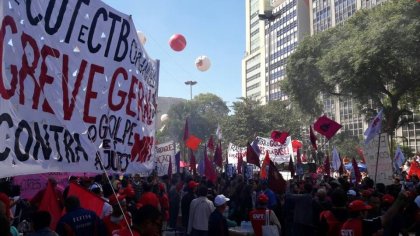 Los trabajadores de Brasil tienen muchas razones para hacer un gran paro nacional