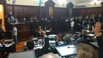 Mendoza: una reforma electoral exprés para la especulación electoral de Cornejo