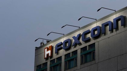 La empresa china Foxconn planea construir planta de producción de pantallas en EE. UU.