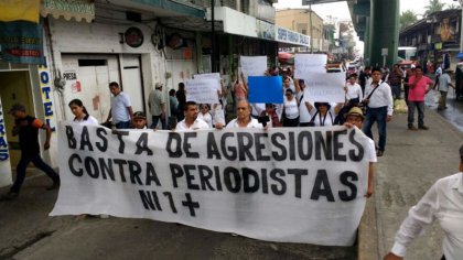 Rubén Pat, periodista detenido y golpeado por policías