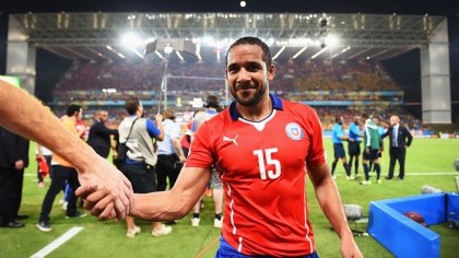 Beausejour, el futbolista que sueña con una selección Mapuche