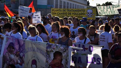 Gualeguaychú contra el cáncer: “La vida de nuestros hijos no se negocia”