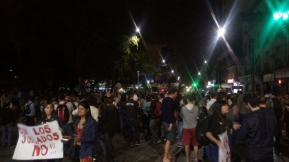 Quilmes: cacerolazo contra la represión y la reforma