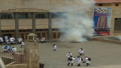 Fuerza policial contra la autonomía universitaria