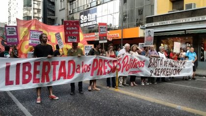 Marcharon en Córdoba por la libertad de Arakaki, Ponce y los presos políticos