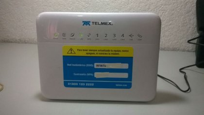 Reportan falla masiva en servicio de internet y telefonía de Telmex