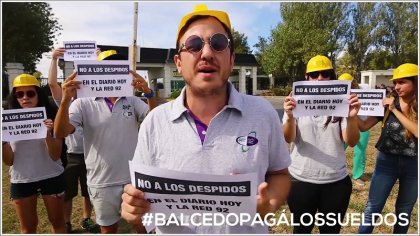 Original protesta de trabajadores del Diario Hoy y la Red 92