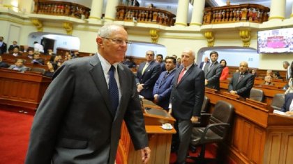 Congreso peruano aprueba por segunda vez discutir la vacancia del presidente Kuczynski