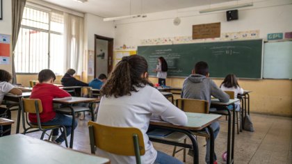 Salarios de miseria, aprietes por licencias y una reforma que afecta la calidad educativa. ¿Qué salida tenemos? 