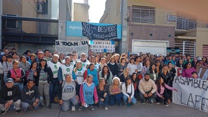 Gran abrazo en la Agencia Territorial La Matanza por reincorporaciones y en defensa de las tareas