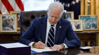 Biden vuelve a extender decreto que considera a Venezuela una amenaza para la seguridad de EE. UU.