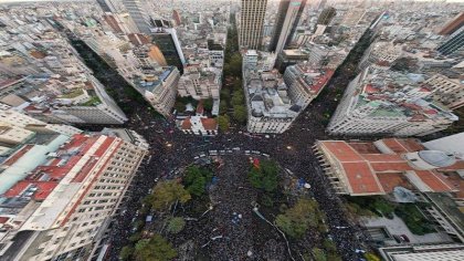 Cientos de estudiantes de la UNGS le exigen al centro una asamblea para organizar la marcha universitaria