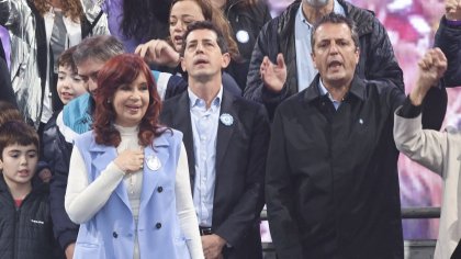 CFK en campaña: defensa del mal menor y una foto hacia el cierre de listas