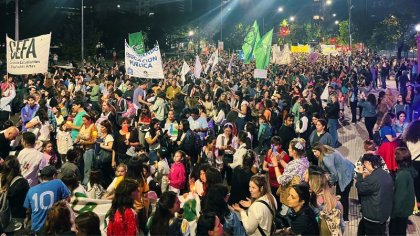 La Plata: 30 mil personas movilizaron en defensa de la educación y contra el ajuste de Milei