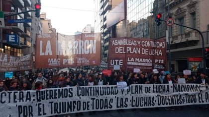 Ante los ataques de Milei, UTE "mandata" a CTERA un paro, sin plan de lucha nacional