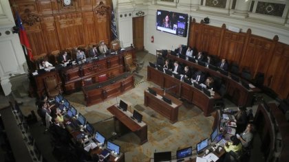 ¿Qué constitución se está escribiendo? las normas constitucionales que los partidos tradicionales cocinaron a espaldas del pueblo