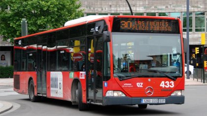 Trabajadores proponen referéndum por la remunicipalización del bus urbano de Zaragoza