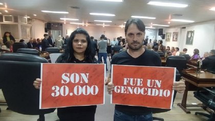 Asumieron concejales de Milei en La Matanza, el FITU denunció: “Son 30 mil, fue genocidio” 