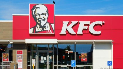 KFC Alemania se disculpó por llamar a celebrar una masacre nazi