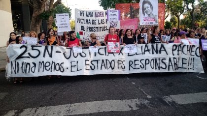 25N: Movilización en La Plata exigió justicia por Eliana Pacheco