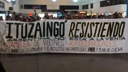 Asamblea de vecinxs autoconvocadxs vota movilizar el día que se trate la Ley Ómnibus