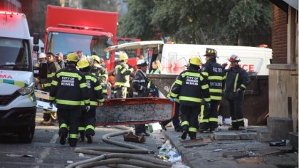 Más de 70 personas muertas en incendio de un edificio en Sudáfrica