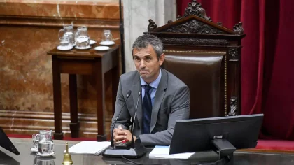 Jamon crudo, frutos rojos y ternerita braseada: obsceno menú en Diputados para votar la ley Bases