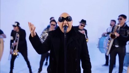 El hit mundialista "Muchachos" alcanza el puesto 35 de escuchas global en Spotify