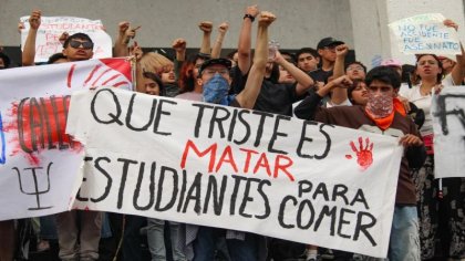 Maestras y maestros también exigimos ¡Fuera porros de la UNAM y fin al genocidio en Palestina! 