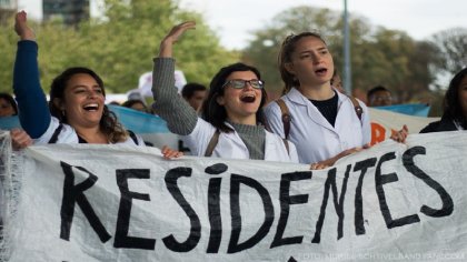 Gran triunfo de residentes: ahora van por concurrentes y se suman a la jornada nacional del 17N