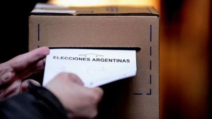 Desdoblan elecciones en 10 provincias: los gobernadores se despegan de las presidenciales