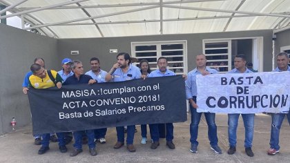 Trabajadores de Masisa protestan ante tribunales exigiendo respuesta a sus demandas