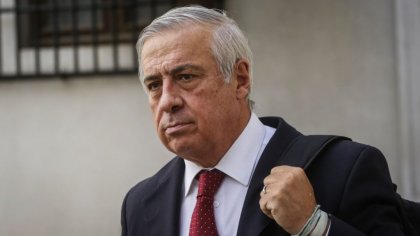 Insólito: Mañalich culpa al Estado de la crisis financiera de las Isapres, que son empresas privadas