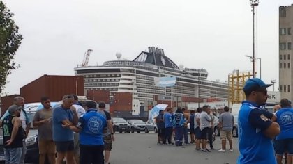 Paro y bloqueo en el puerto de Buenos Aires