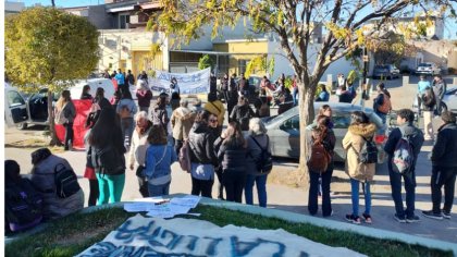 Con movilización inició el paro por 48 horas en Chubut 