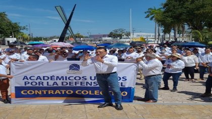 Trabajadores de la Universidad Autónoma de Campeche reclaman prestaciones