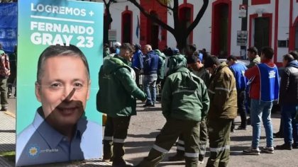 Trabajadores municipales de Esteban Echeverría se movilizaron al municipio