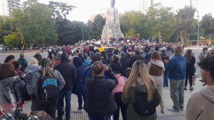 Cacerolazo contra Milei en Mar del Plata 