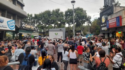 Cacerolazo y asamblea contra el ajuste: preparando el paro general del 24