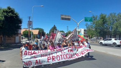 Así fue el paro nacional y movilización en Zapala el #24E