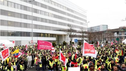 Huelga por mejoras salariales y laborales paraliza aeropuertos de Alemania