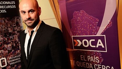 OCA no paga sueldos y su CEO intenta salir del país