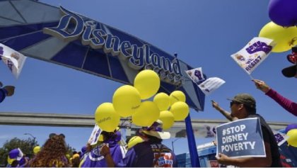 Los trabajadores de Disney ganan la batalla por salario