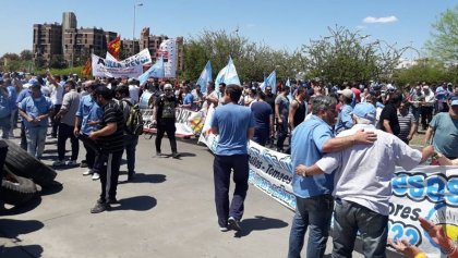 Importante movilización de Luz y Fuerza en Córdoba contra tercerizaciones