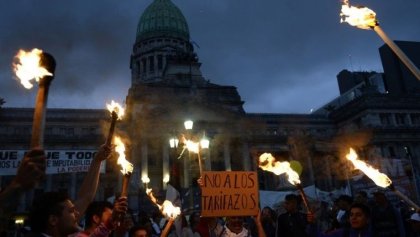 Marcha contra los tarifazos llega a Rosario y la izquierda participa exigiendo medidas de lucha