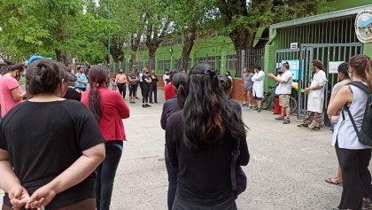 “La vuelta a clases presenciales así no sirve, falta poco y hay muchos contagios”