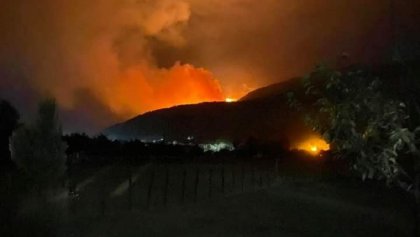 Es imparable el incendio en El Bolsón ante la negligencia del Estado