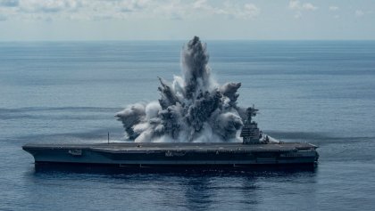 Estados Unidos genera un sismo de 3.9 al detonar explosivos en el mar para "testear" un portaaviones