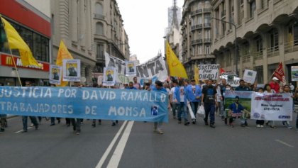 Marchan a Tribunales diciendo basta a los asesinatos laborales 