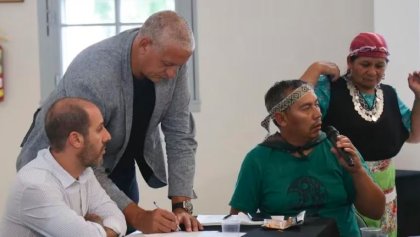 Se firmó el acuerdo de la mesa de diálogo entre Nación y la comunidad mapuche Lof Lafken Winkul Mapu